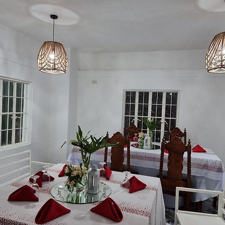 Country Home In Silang Tagaytay Buitenkant foto